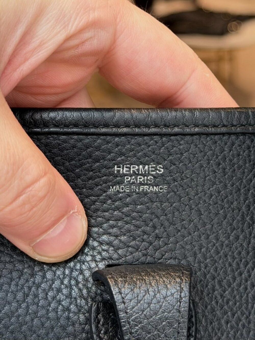 Hermès 2015 Black Clemence Evelyne III 29 Crossbody Bag - Picture 12 of 16